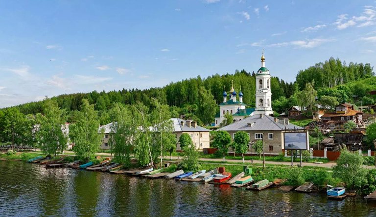 Церковь Варвары Великомученицы в Плёсе