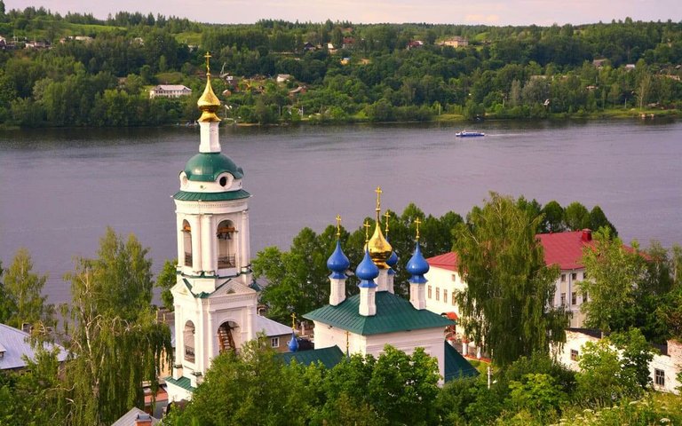 Church of Saint Barbara the Great Martyr in Plyos