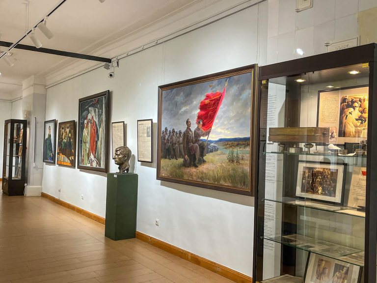 Exhibition for the 80th Anniversary of Victory “For Life on Earth”