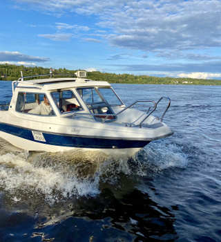 Boat "Sting"