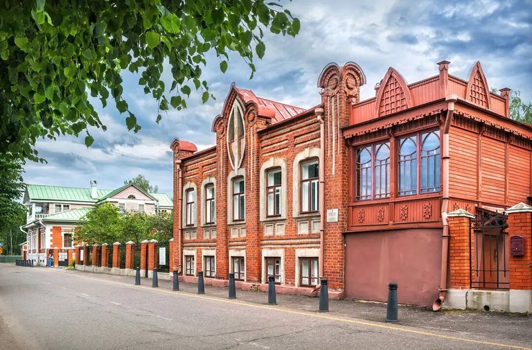 Maison Novozhilov