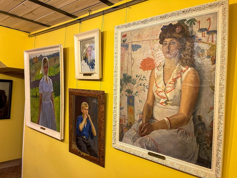 20th Century Portrait Hall at the Museum of Porcelain, Lacquer, and Painting in Plyos