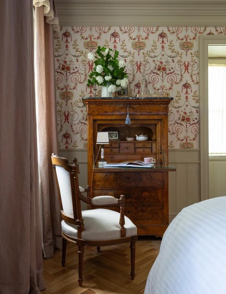 Grand Deluxe 3