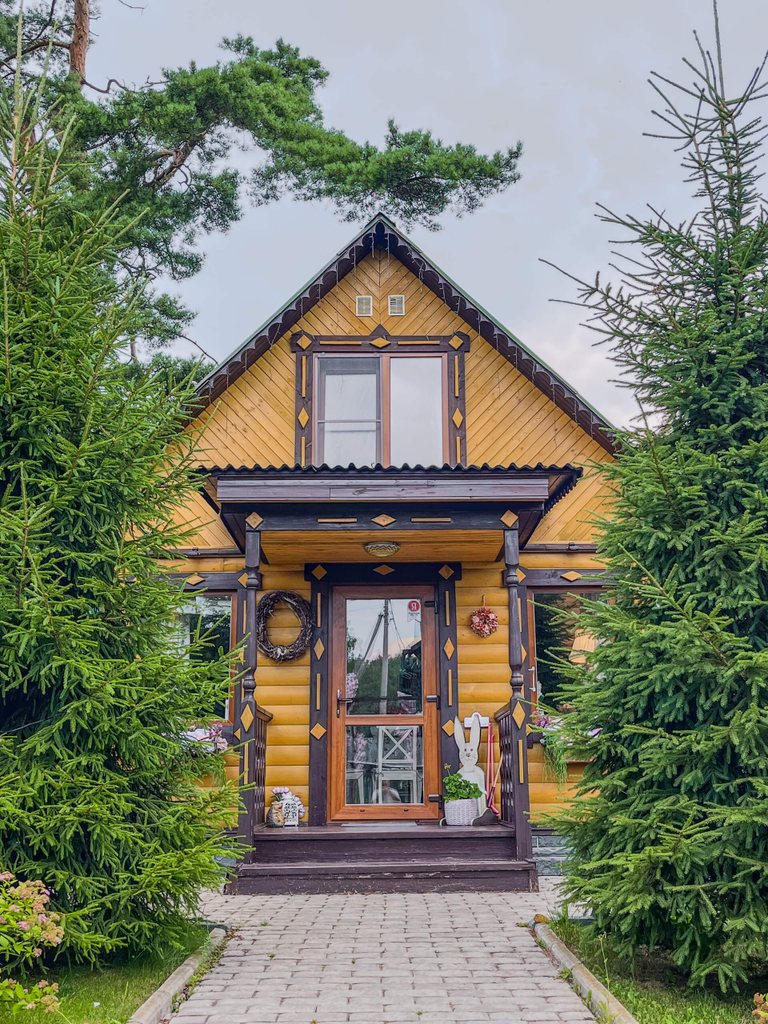 Maison Pomme de Pin