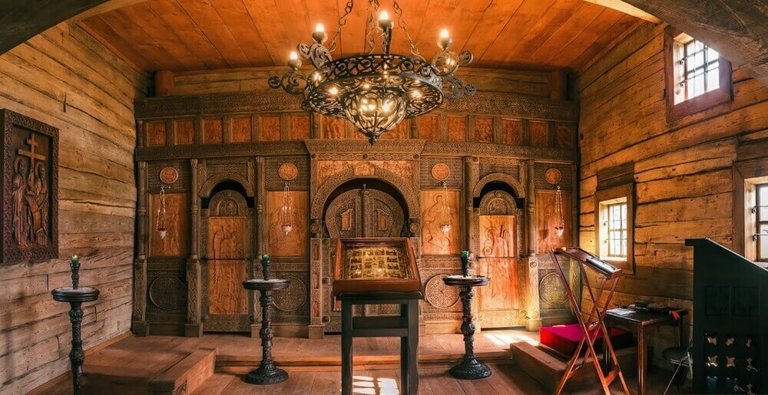 The interior of the wooden Church of the Resurrection of Christ on Levitan Hill in Plyos