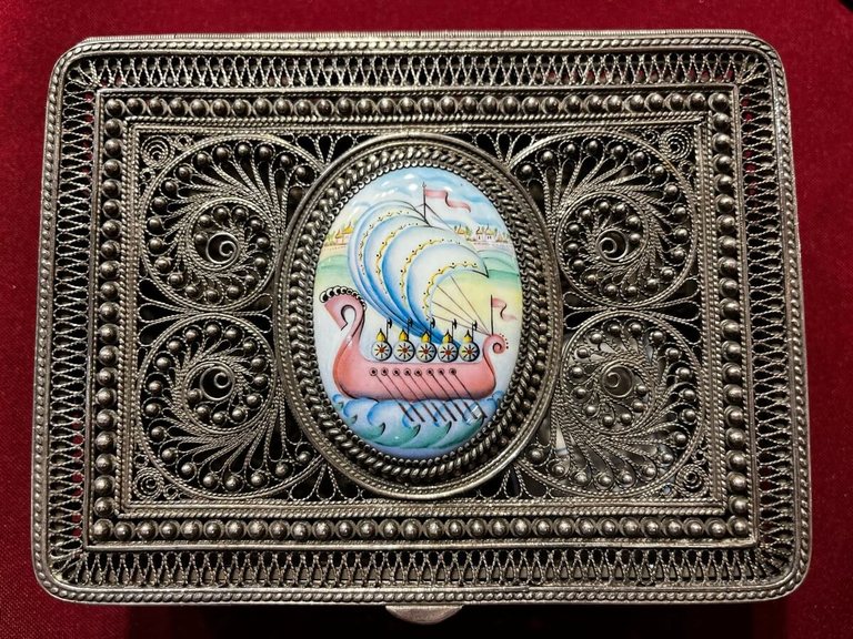 Jewelry Exhibits at the Museum of "Artistic Crafts of the Ivanovo Region"