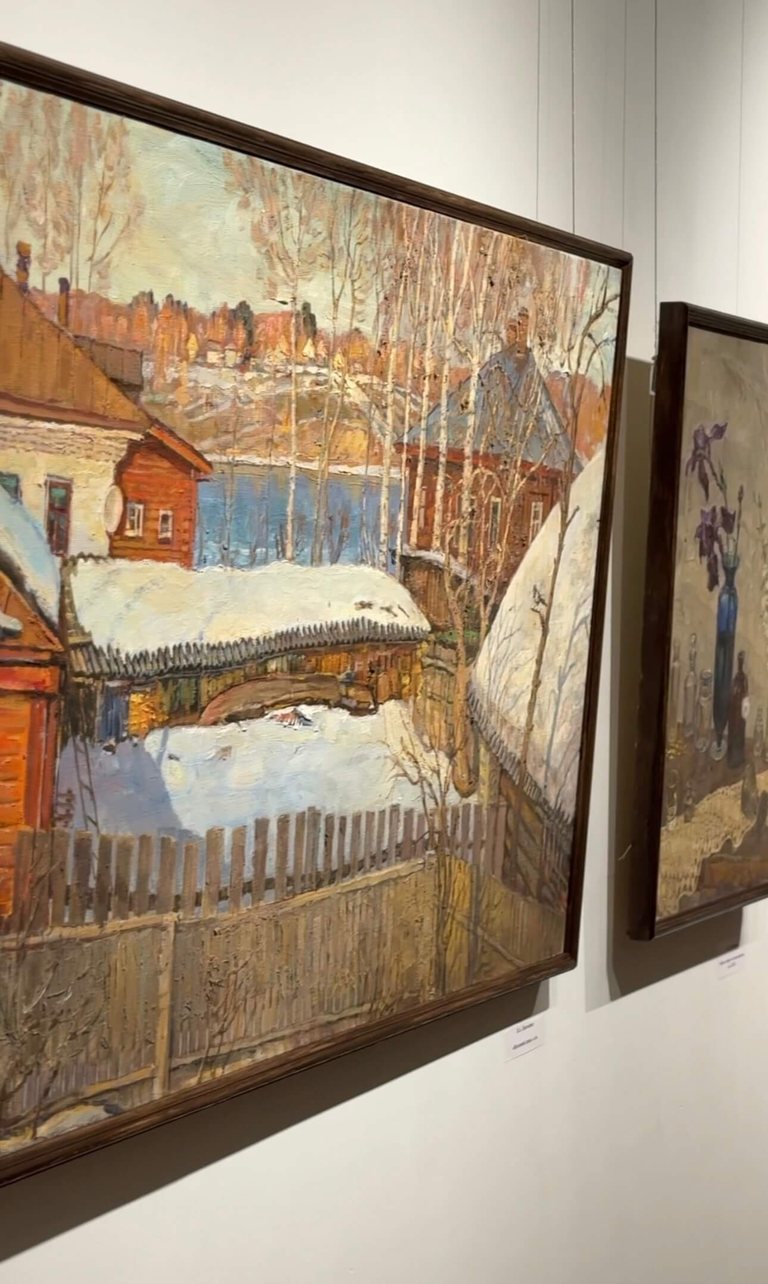 Plyos Attraction. Exhibition of Plyos Artists