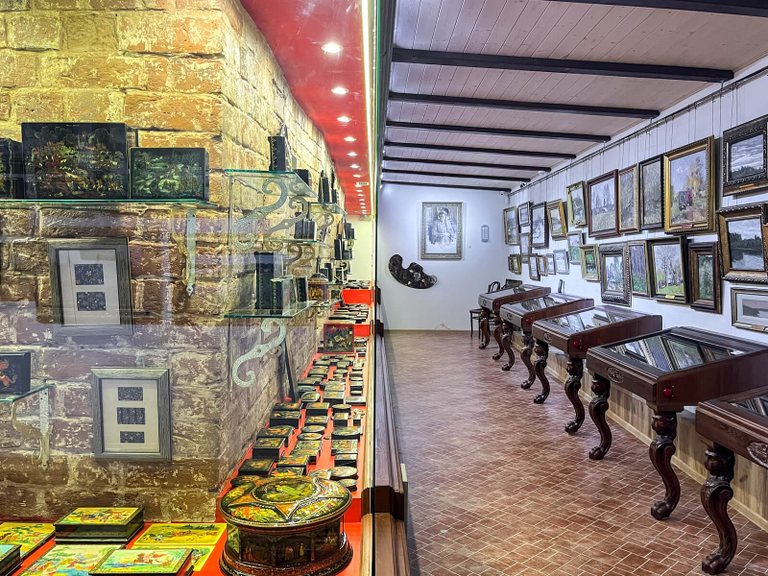 Vyacheslav Fedorov's Painting Gallery in the Museum of Porcelain, Lacquers, and Paintings in Plyos