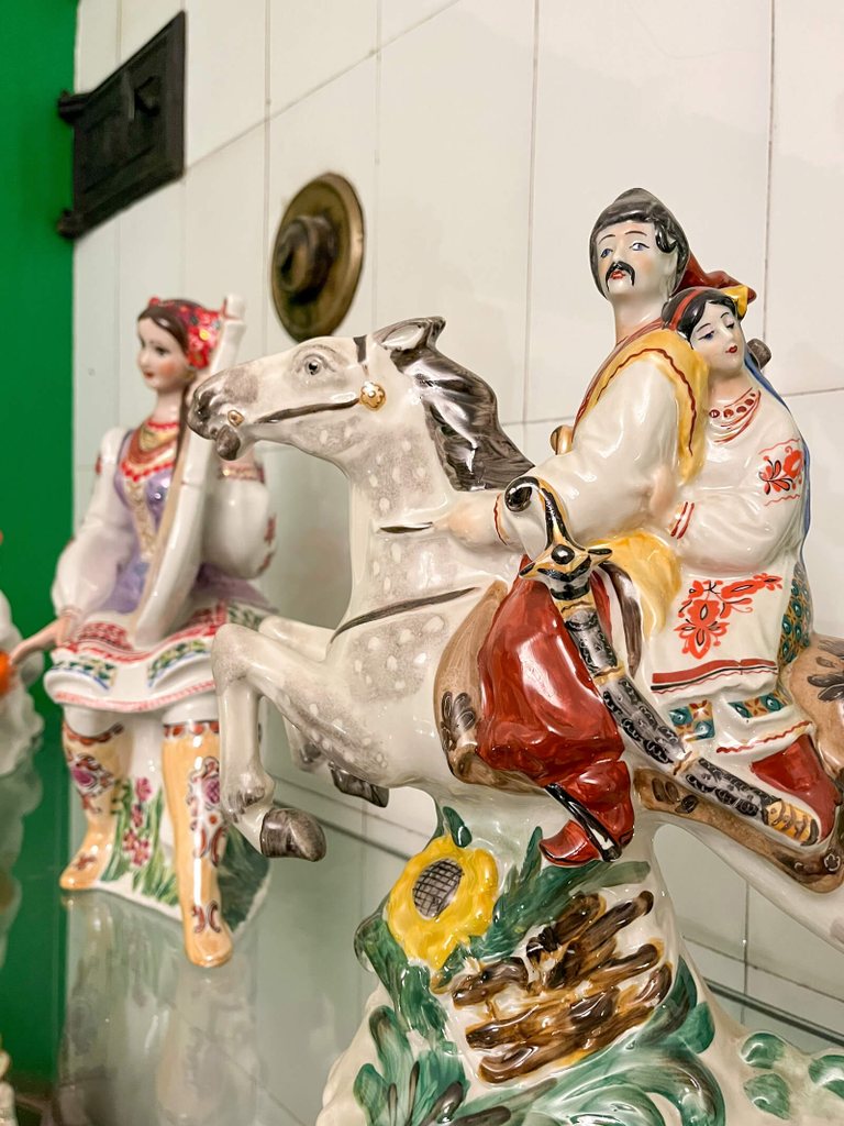 Ukrainian Porcelain at the Museum of Porcelain, Lacquer, and Painting in Plyos