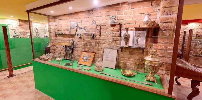 Russian Silver at the Museum of Porcelain, Lacquers, and Painting in Plyos
