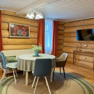Maison avec sauna dans le village de Vygolovo
