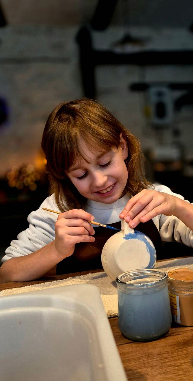 Atelier de peinture sur céramique