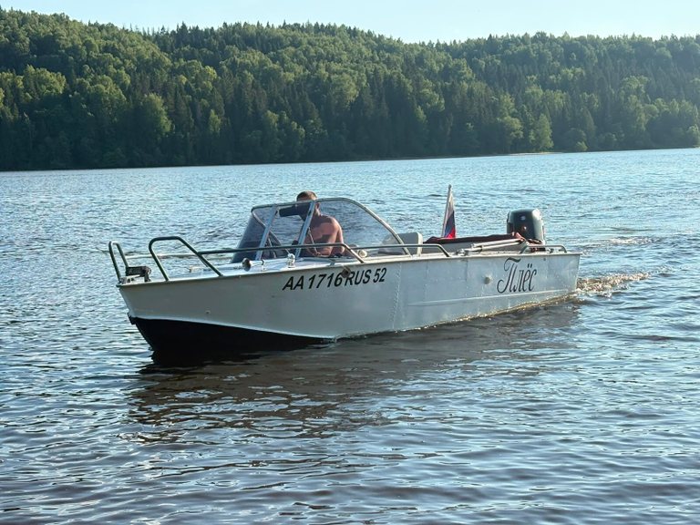 Boat “Ples”