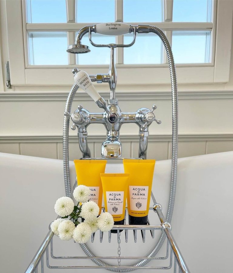 Grand Deluxe 1