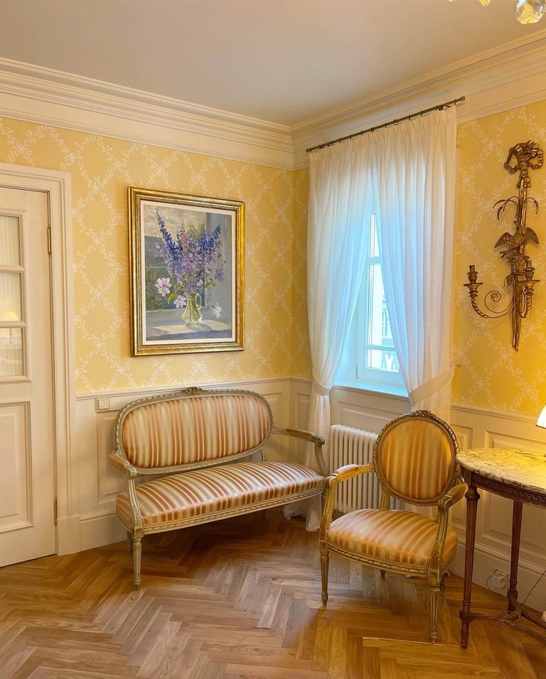 Grand Deluxe 2