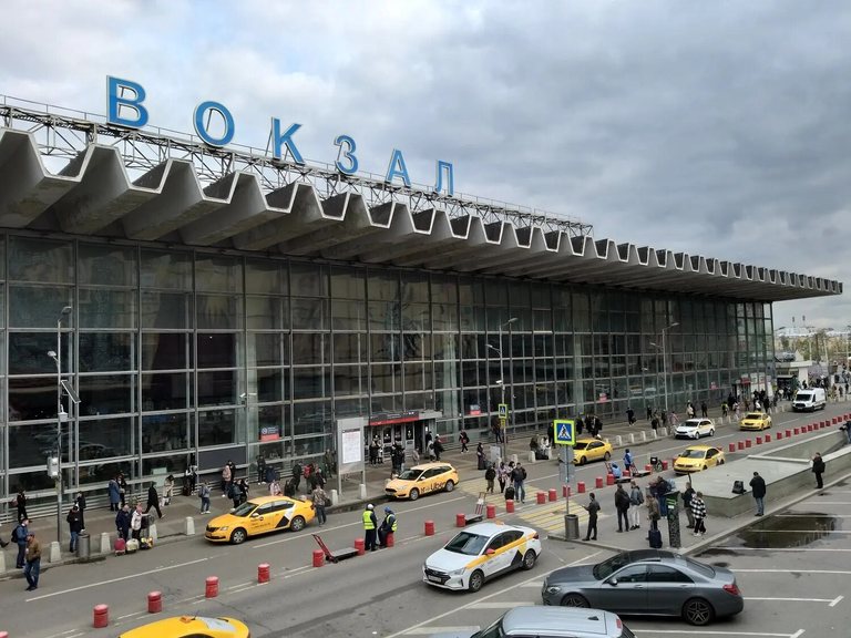 Курский железнодорожный вокзал в Москве